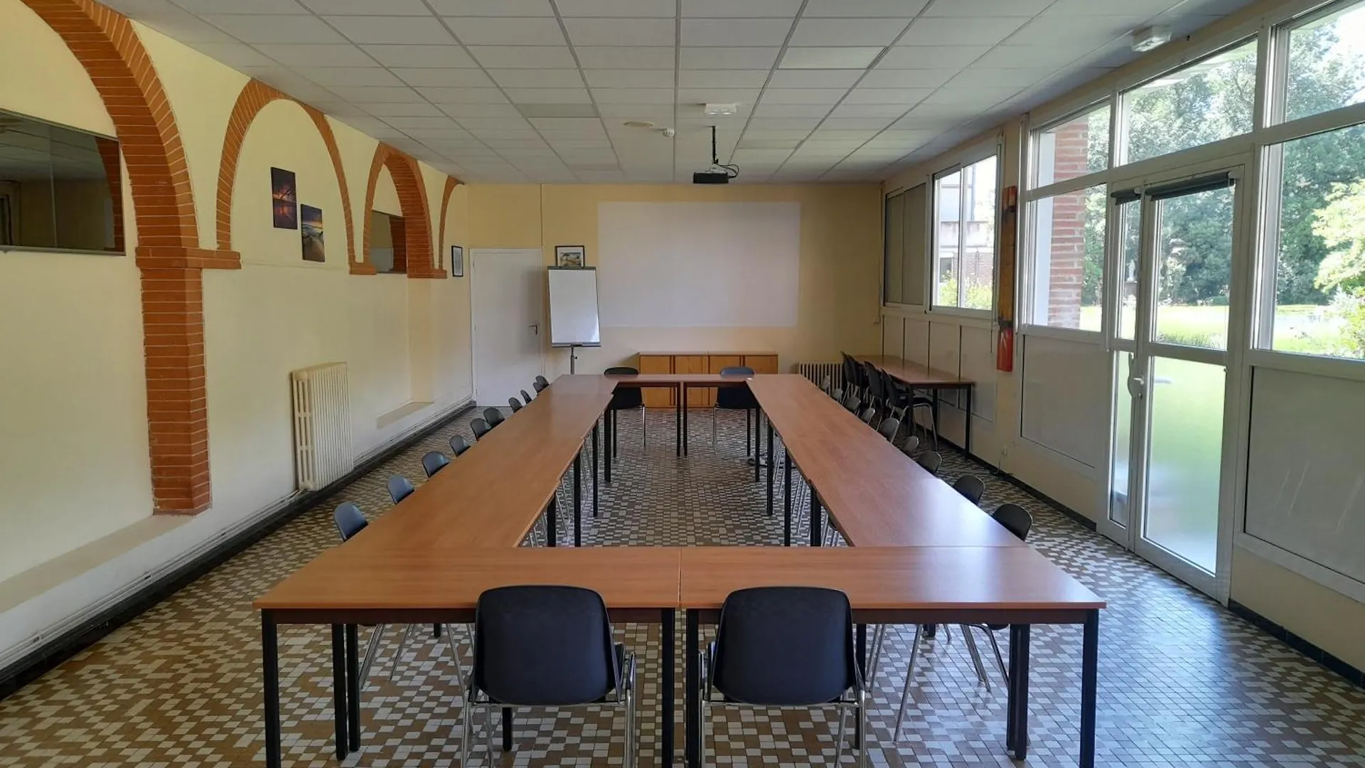 Hotel Centre Louis Ormieres Montauban Frankreich